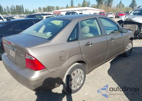 2005 Ford Focus Zx4 из США, поврежденный, VIN 1FAFP34N85W231347